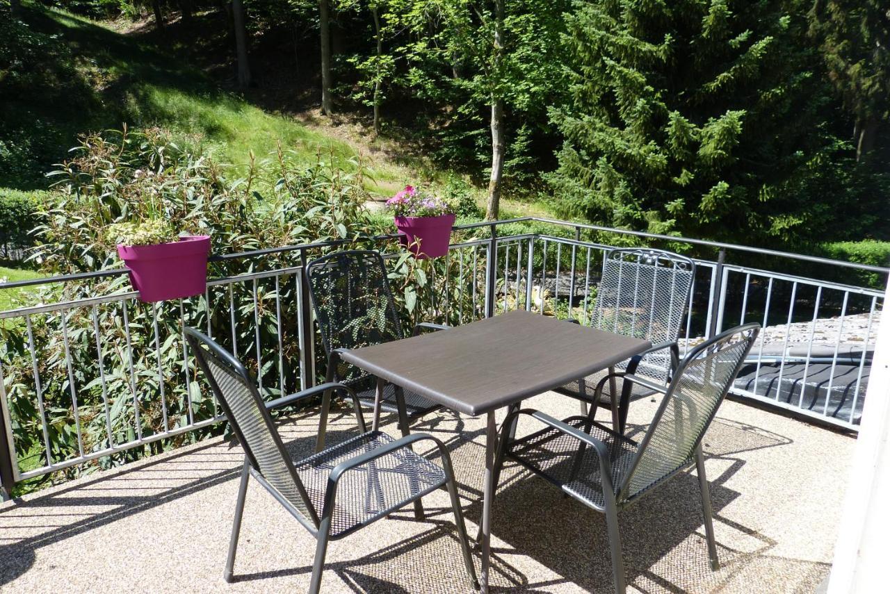 Schreiner Villa Daun Exterior foto